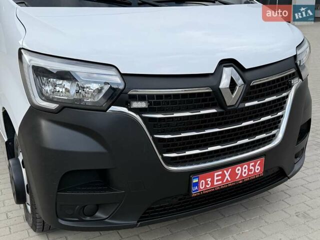 Білий Рено Мастєр, об'ємом двигуна 2.3 л та пробігом 190 тис. км за 27800 $, фото 2 на Automoto.ua