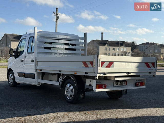 Белый Рено Мастер, объемом двигателя 0 л и пробегом 239 тыс. км за 23200 $, фото 11 на Automoto.ua