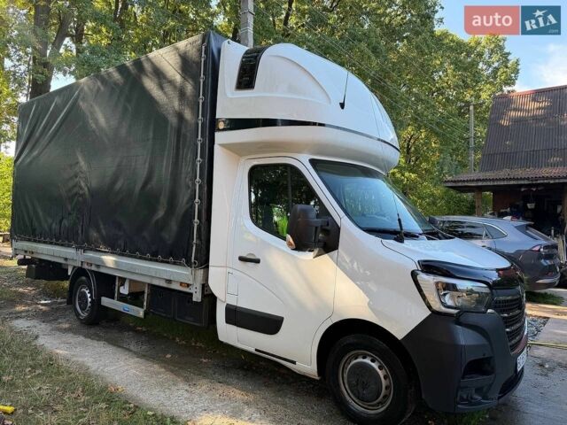 Белый Рено Мастер, объемом двигателя 2.3 л и пробегом 230 тыс. км за 23200 $, фото 2 на Automoto.ua