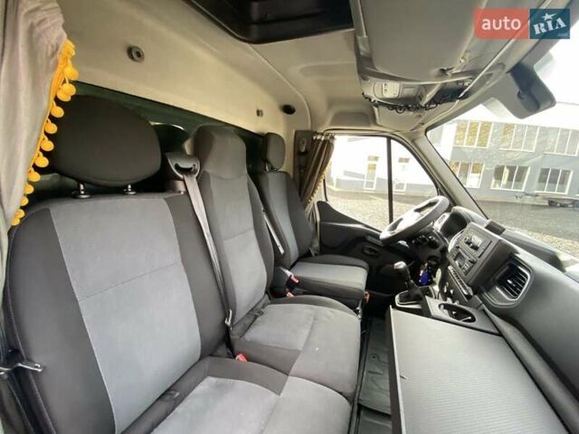 Білий Рено Мастєр, об'ємом двигуна 2.3 л та пробігом 280 тис. км за 22899 $, фото 40 на Automoto.ua