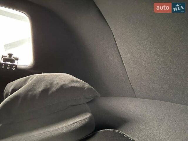 Белый Рено Мастер, объемом двигателя 2.3 л и пробегом 280 тыс. км за 20999 $, фото 17 на Automoto.ua