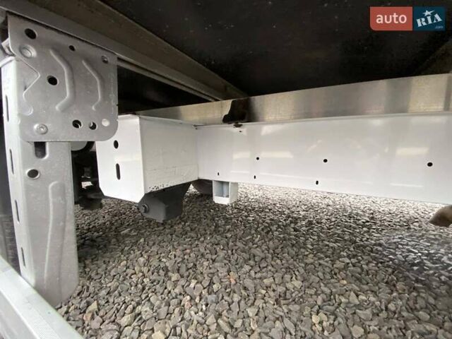 Белый Рено Мастер, объемом двигателя 2.3 л и пробегом 280 тыс. км за 20999 $, фото 29 на Automoto.ua