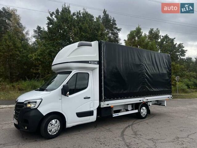 Белый Рено Мастер, объемом двигателя 2.3 л и пробегом 267 тыс. км за 20997 $, фото 6 на Automoto.ua