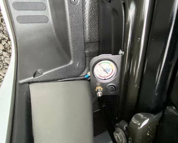 Белый Рено Мастер, объемом двигателя 2.3 л и пробегом 394 тыс. км за 19999 $, фото 38 на Automoto.ua