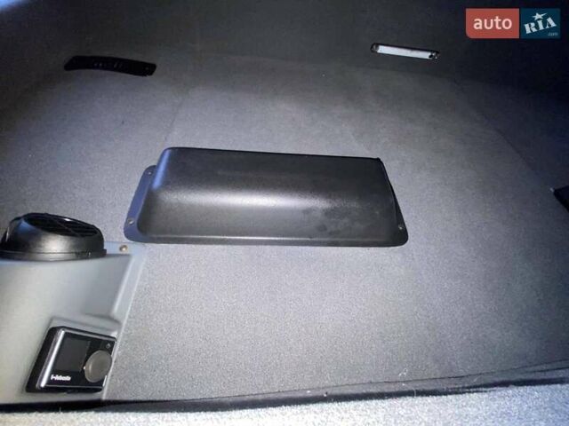 Белый Рено Мастер, объемом двигателя 2.3 л и пробегом 280 тыс. км за 20999 $, фото 14 на Automoto.ua