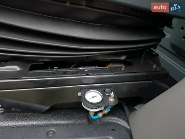 Білий Рено Мастєр, об'ємом двигуна 2.3 л та пробігом 267 тис. км за 19999 $, фото 35 на Automoto.ua