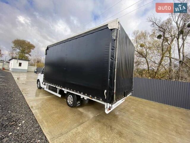 Білий Рено Мастєр, об'ємом двигуна 2.3 л та пробігом 280 тис. км за 22899 $, фото 23 на Automoto.ua