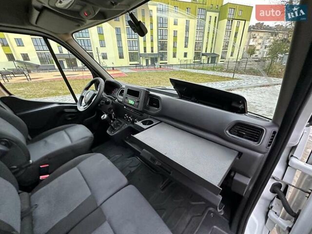 Рено Мастер 2022 в Ковель на Automoto.ua Белый Рено Мастер, объемом двигателя 2.3 л и пробегом 267 тыс. км за 19999 $, фото 44 на Automoto.ua