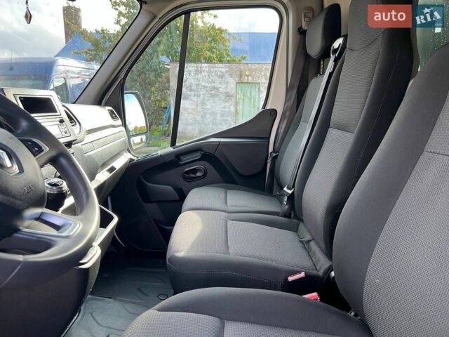 Белый Рено Мастер, объемом двигателя 2.3 л и пробегом 169 тыс. км за 26500 $, фото 24 на Automoto.ua