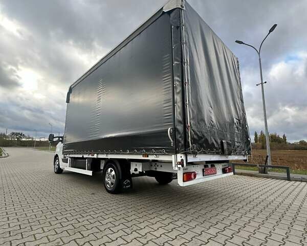 Білий Рено Мастєр, об'ємом двигуна 2.3 л та пробігом 277 тис. км за 22777 $, фото 13 на Automoto.ua