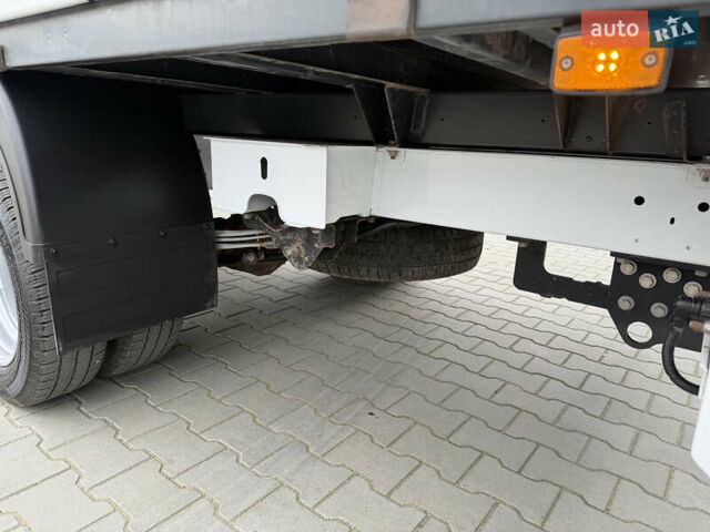 Білий Рено Мастєр, об'ємом двигуна 2.3 л та пробігом 33 тис. км за 30500 $, фото 21 на Automoto.ua