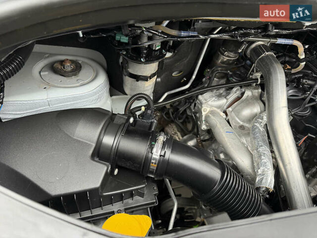 Білий Рено Мастєр, об'ємом двигуна 2.3 л та пробігом 33 тис. км за 30500 $, фото 70 на Automoto.ua