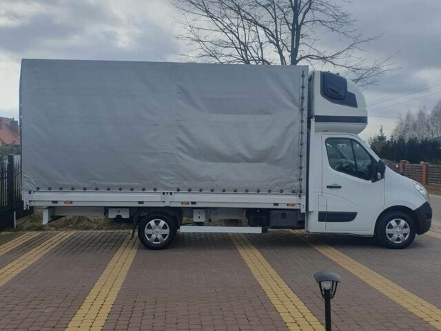 Белый Рено Мастер, объемом двигателя 2.3 л и пробегом 690 тыс. км за 10000 $, фото 1 на Automoto.ua