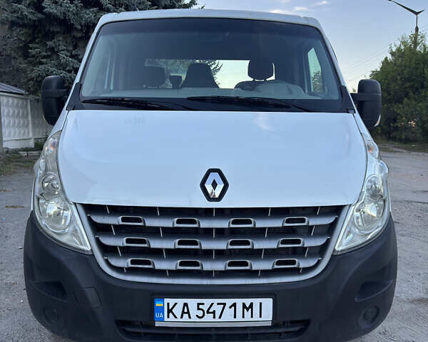 Білий Рено Мастєр, об'ємом двигуна 2.3 л та пробігом 270 тис. км за 13000 $, фото 1 на Automoto.ua