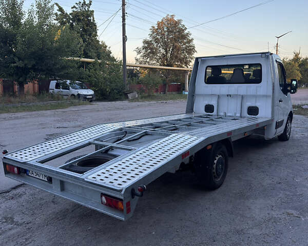 Білий Рено Мастєр, об'ємом двигуна 2.3 л та пробігом 270 тис. км за 13000 $, фото 3 на Automoto.ua