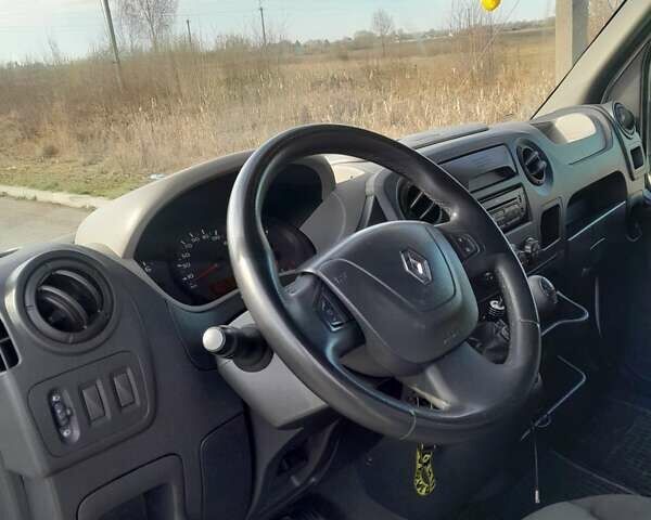 Белый Рено Мастер, объемом двигателя 2.3 л и пробегом 709 тыс. км за 14500 $, фото 18 на Automoto.ua