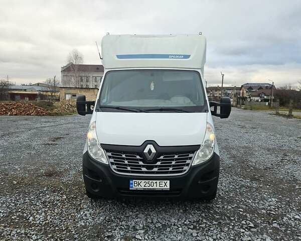 Белый Рено Мастер, объемом двигателя 2.3 л и пробегом 680 тыс. км за 14500 $, фото 1 на Automoto.ua