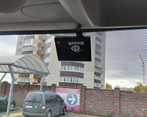 Белый Рено Мастер, объемом двигателя 2.3 л и пробегом 440 тыс. км за 16000 $, фото 5 на Automoto.ua