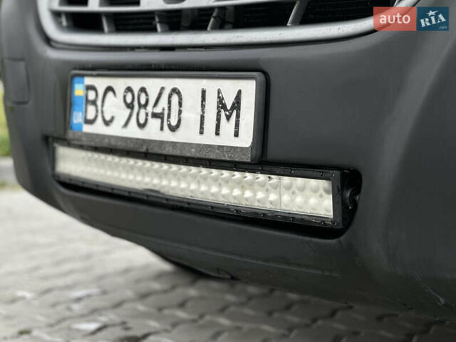 Белый Рено Мастер, объемом двигателя 2.3 л и пробегом 580 тыс. км за 15300 $, фото 39 на Automoto.ua