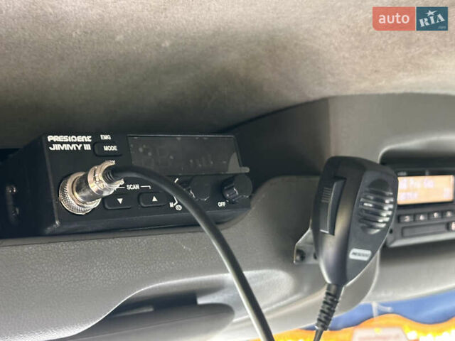 Белый Рено Мастер, объемом двигателя 2.3 л и пробегом 580 тыс. км за 15300 $, фото 10 на Automoto.ua