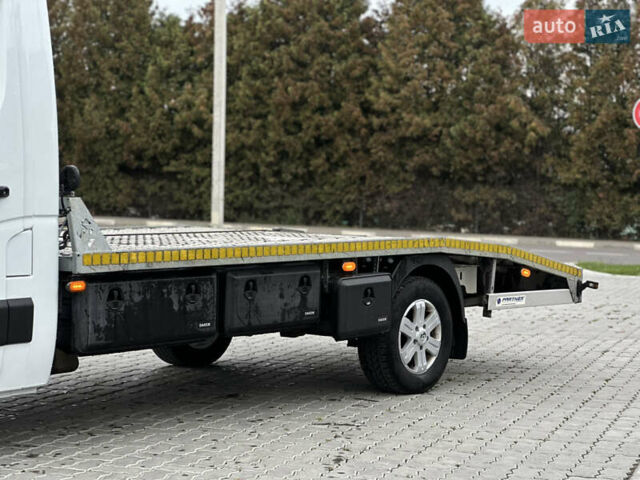 Білий Рено Мастєр, об'ємом двигуна 2.3 л та пробігом 580 тис. км за 16800 $, фото 51 на Automoto.ua