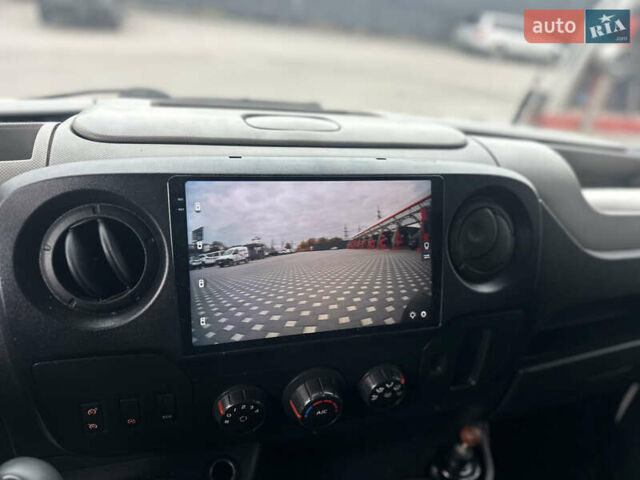 Белый Рено Мастер, объемом двигателя 2.3 л и пробегом 330 тыс. км за 25500 $, фото 12 на Automoto.ua