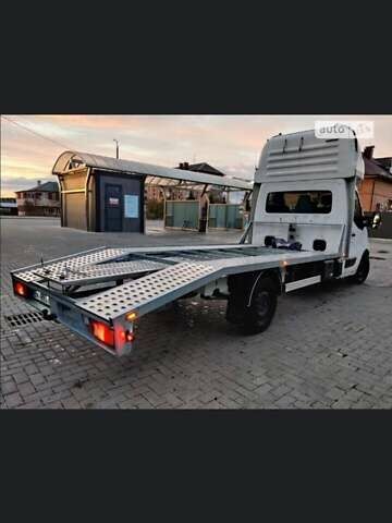 Белый Рено Мастер, объемом двигателя 2.3 л и пробегом 420 тыс. км за 17000 $, фото 5 на Automoto.ua