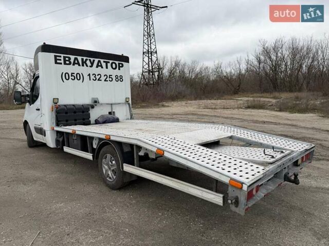 Белый Рено Мастер, объемом двигателя 2.3 л и пробегом 327 тыс. км за 25000 $, фото 22 на Automoto.ua