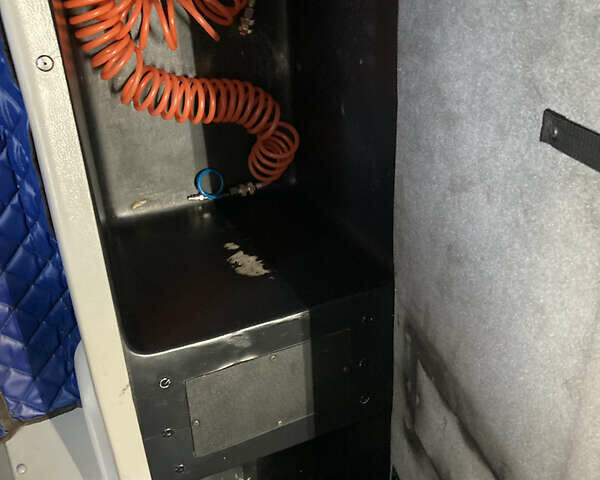 Белый Рено Мастер, объемом двигателя 2.3 л и пробегом 450 тыс. км за 17700 $, фото 59 на Automoto.ua