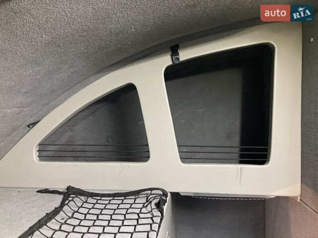 Белый Рено Мастер, объемом двигателя 2.3 л и пробегом 450 тыс. км за 17700 $, фото 51 на Automoto.ua