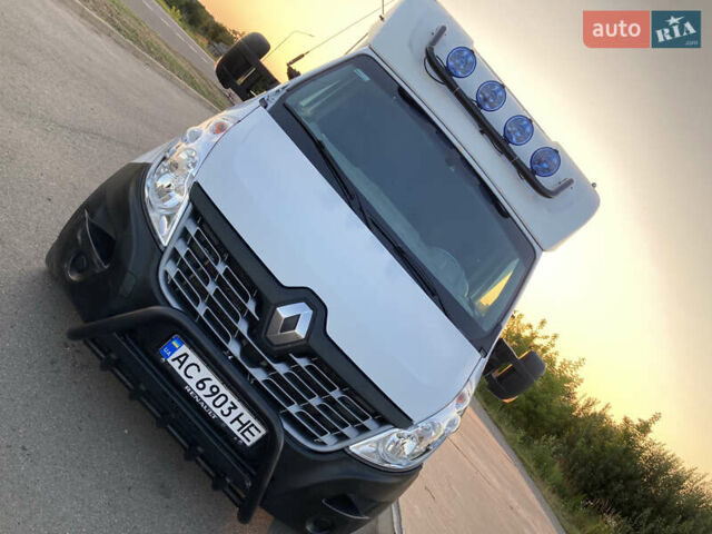 Белый Рено Мастер, объемом двигателя 2.3 л и пробегом 450 тыс. км за 17700 $, фото 61 на Automoto.ua