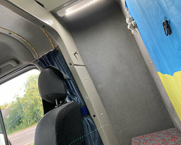 Білий Рено Мастєр, об'ємом двигуна 2.3 л та пробігом 450 тис. км за 17700 $, фото 56 на Automoto.ua