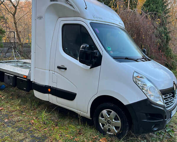 Білий Рено Мастєр, об'ємом двигуна 2.2 л та пробігом 237 тис. км за 18900 $, фото 13 на Automoto.ua