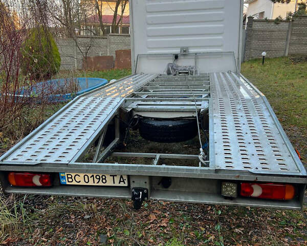 Білий Рено Мастєр, об'ємом двигуна 2.2 л та пробігом 237 тис. км за 18900 $, фото 15 на Automoto.ua