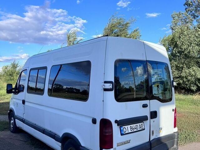 Белый Рено Мастер, объемом двигателя 2.5 л и пробегом 272 тыс. км за 4000 $, фото 4 на Automoto.ua