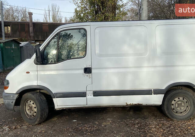 Белый Рено Мастер, объемом двигателя 2.8 л и пробегом 171 тыс. км за 3000 $, фото 4 на Automoto.ua