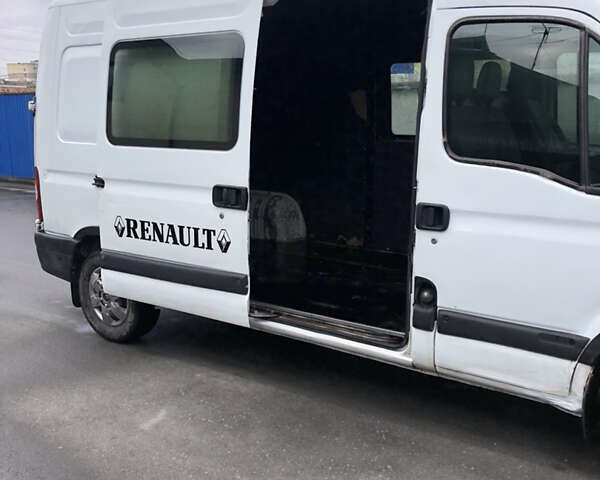 Белый Рено Мастер, объемом двигателя 2.5 л и пробегом 473 тыс. км за 5000 $, фото 5 на Automoto.ua