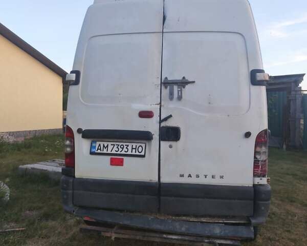 Белый Рено Мастер, объемом двигателя 2.5 л и пробегом 434 тыс. км за 4000 $, фото 3 на Automoto.ua