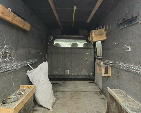 Білий Рено Мастєр, об'ємом двигуна 2.46 л та пробігом 350 тис. км за 2700 $, фото 4 на Automoto.ua