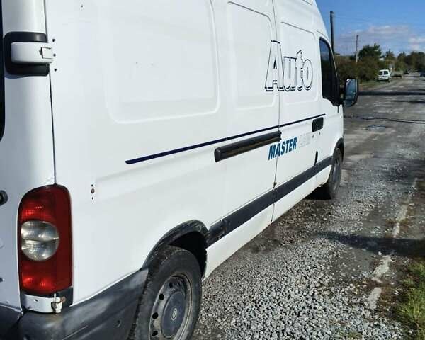 Белый Рено Мастер, объемом двигателя 2.5 л и пробегом 590 тыс. км за 5400 $, фото 2 на Automoto.ua
