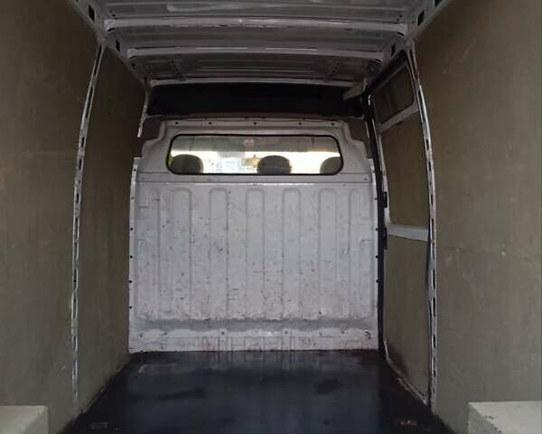 Білий Рено Мастєр, об'ємом двигуна 2.46 л та пробігом 329 тис. км за 7300 $, фото 2 на Automoto.ua