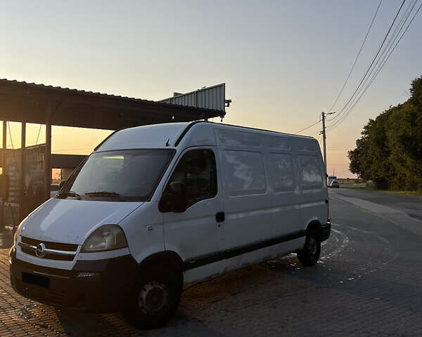 Белый Рено Мастер, объемом двигателя 2.46 л и пробегом 452 тыс. км за 4799 $, фото 10 на Automoto.ua