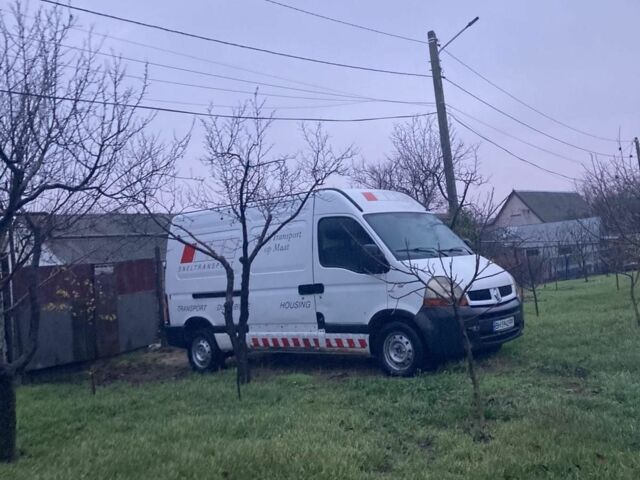 Белый Рено Мастер, объемом двигателя 0 л и пробегом 350 тыс. км за 4300 $, фото 2 на Automoto.ua