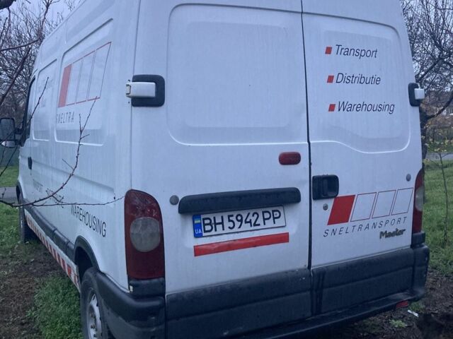 Белый Рено Мастер, объемом двигателя 0 л и пробегом 350 тыс. км за 4300 $, фото 5 на Automoto.ua