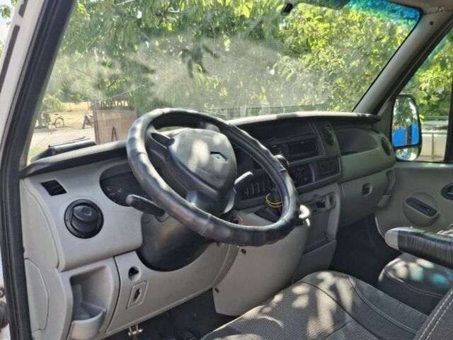 Білий Рено Мастєр, об'ємом двигуна 2.5 л та пробігом 659 тис. км за 6800 $, фото 10 на Automoto.ua