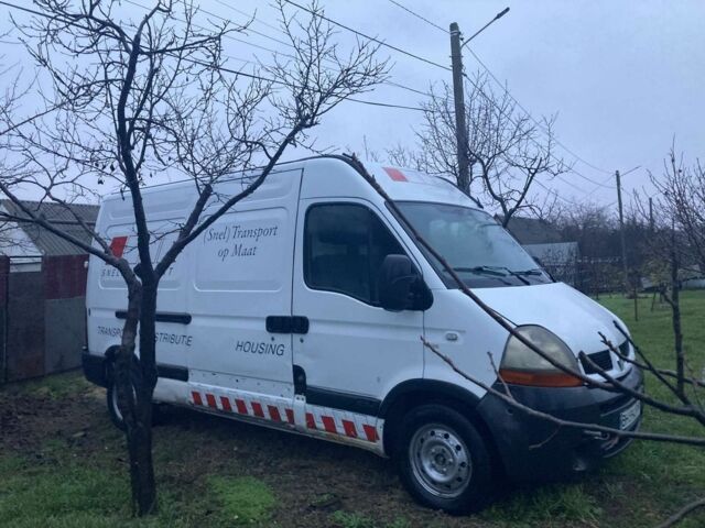 Белый Рено Мастер, объемом двигателя 0 л и пробегом 350 тыс. км за 4300 $, фото 3 на Automoto.ua