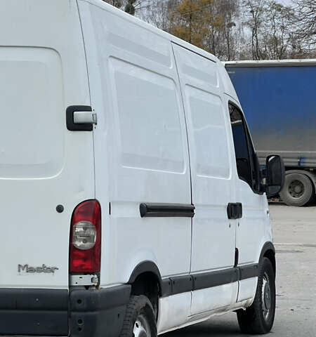 Белый Рено Мастер, объемом двигателя 2.19 л и пробегом 400 тыс. км за 5000 $, фото 11 на Automoto.ua