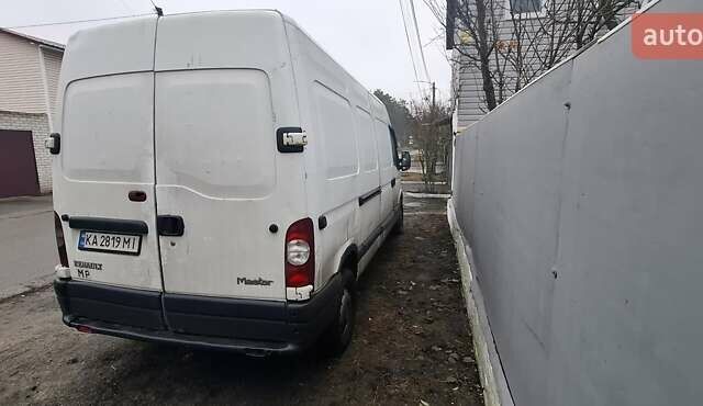 Белый Рено Мастер, объемом двигателя 2.46 л и пробегом 533 тыс. км за 4500 $, фото 3 на Automoto.ua