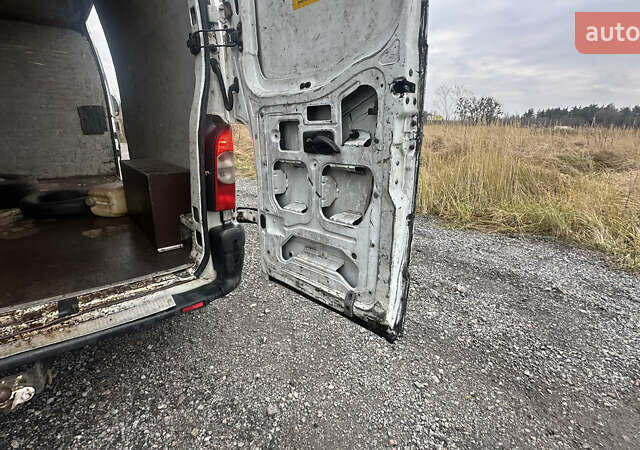 Білий Рено Мастєр, об'ємом двигуна 2.46 л та пробігом 600 тис. км за 5000 $, фото 8 на Automoto.ua