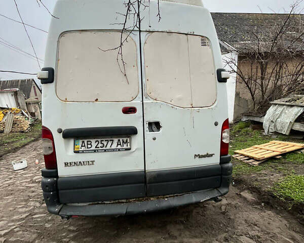 Белый Рено Мастер, объемом двигателя 2.95 л и пробегом 400 тыс. км за 3200 $, фото 3 на Automoto.ua